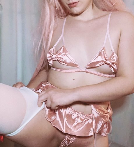 violetwitch pretty actress galleries