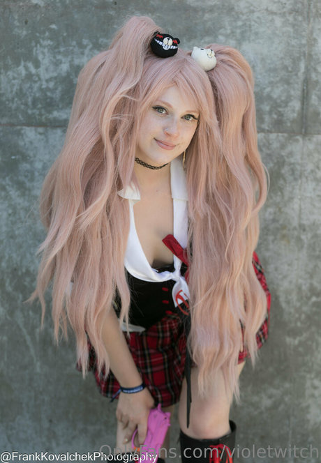 violetwitch art actress image