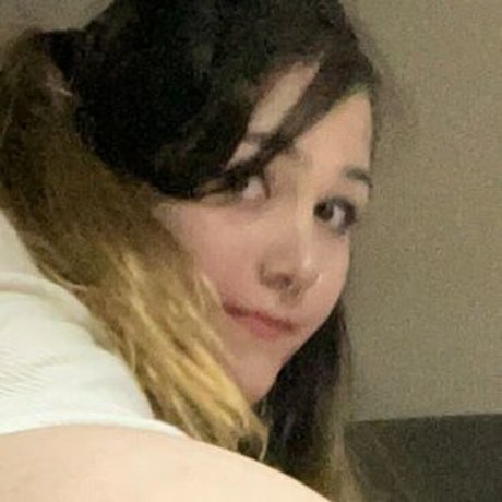 Stefany Freitas pornstar top photo