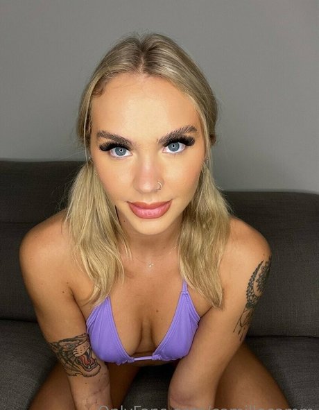 camillecamm hot actress archive