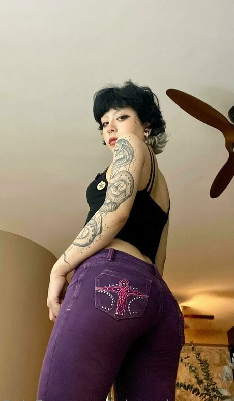 bdsmmistressroxy pornstar adult photos