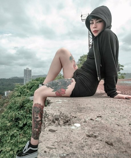 bdsmmistressroxy star best photos