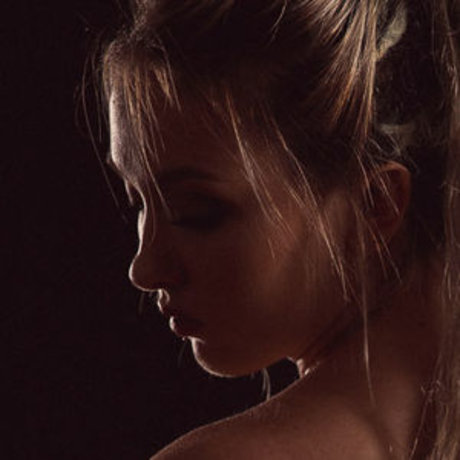 BluTube pornstar sexy pic