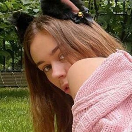 GoodGirlLika high quality pornstar picture