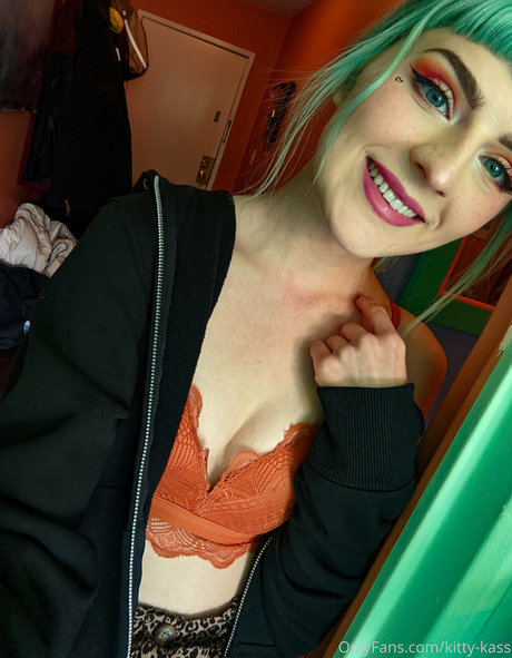 kittykass free model pornographic img