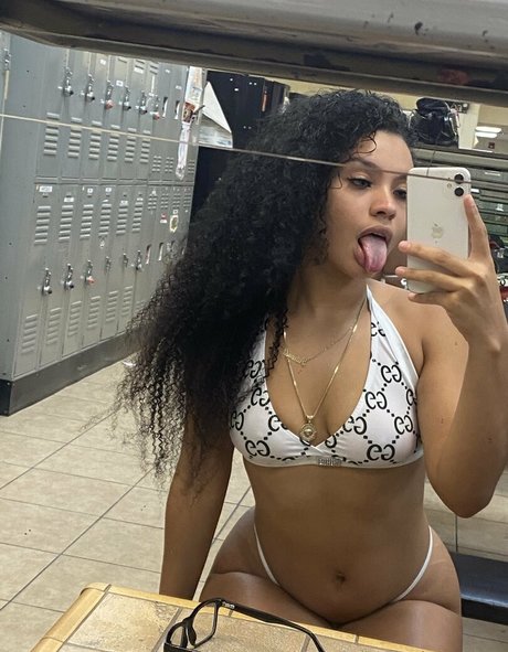 fif i high quality pornstar images