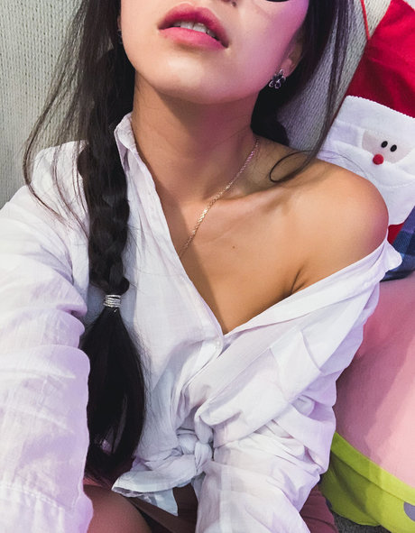 swimming pool onlyfans nudes archive