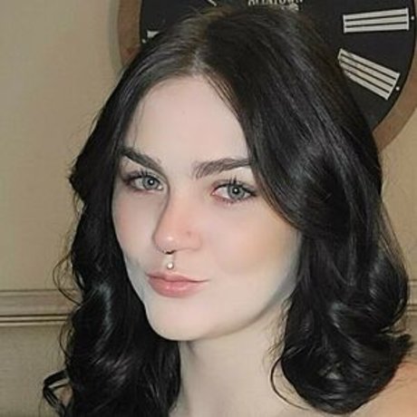 xxirismaexx top actress photo