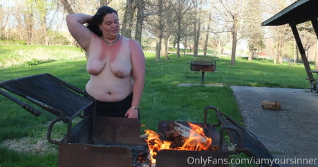 white lingerie onlyfans nude pic