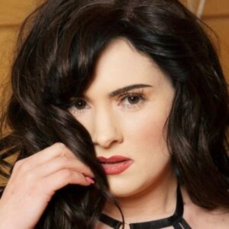 Stephanie Lauren star nude pictures