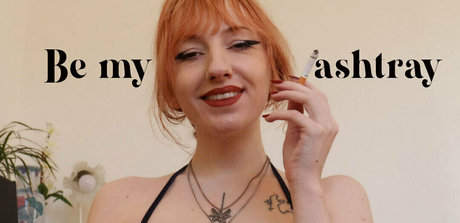 elliehazefree free actress img