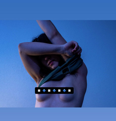 undressing onlyfans exclusive pictures