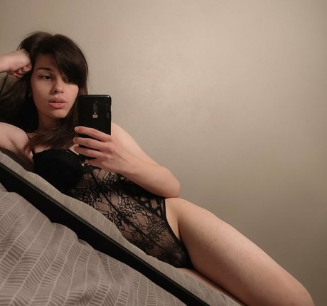 pastelle trash nudes model galleries