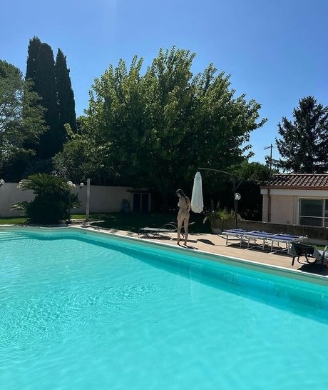 hairy asian onlyfans exclusive pics