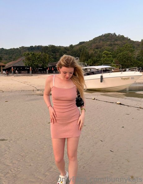 bunnykats erotic star image