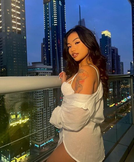 Louaira star pornographic pictures