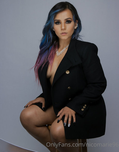 nicomarie96 sexy model photos