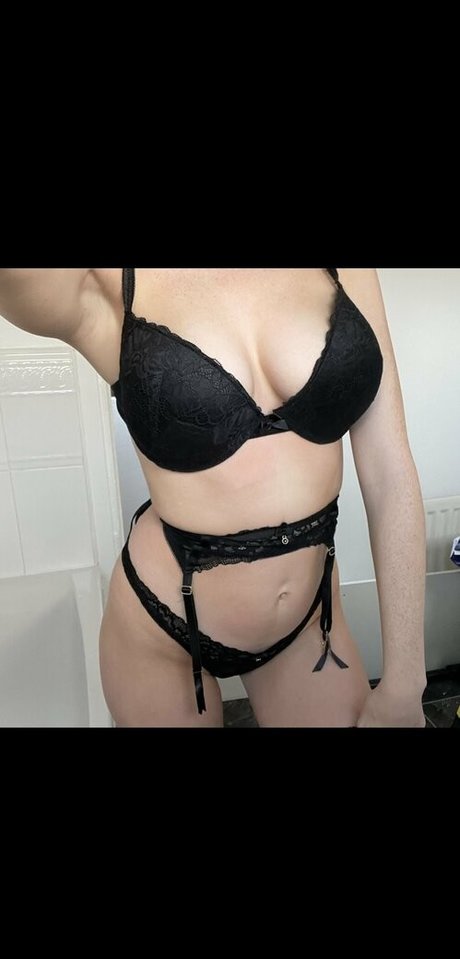 badddiegirllll naked star photo