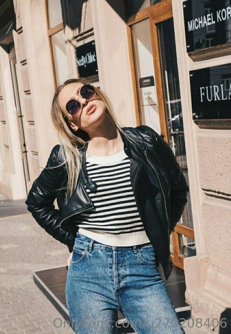 asian asshole onlyfans hd images