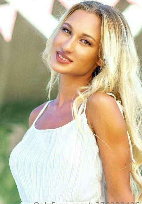 mashamurmur pornstar sexy pictures