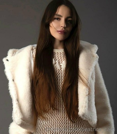 beatrice carti model images