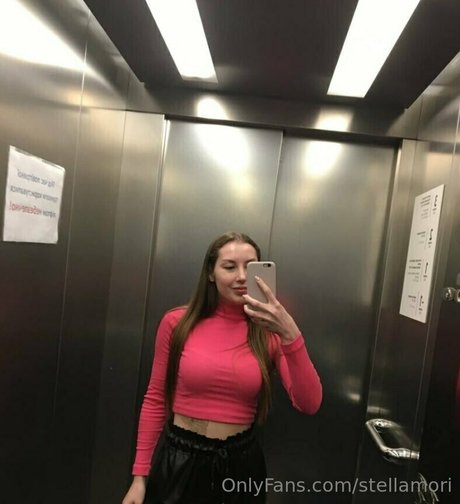 stellamori naked star image
