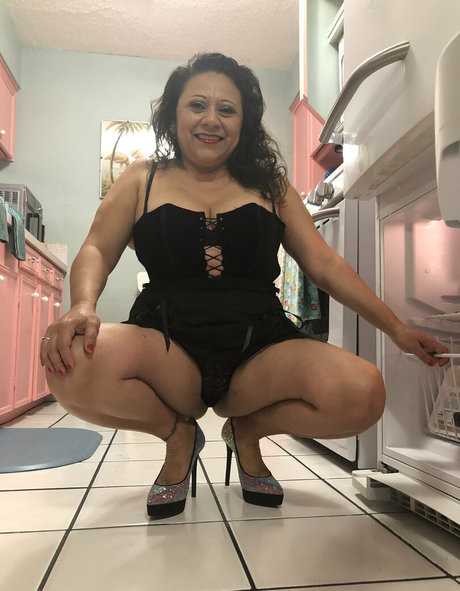 slinkydrinks xxx actress pictures