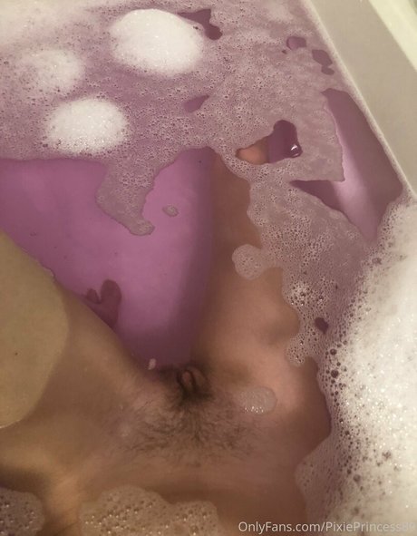 pixieprincess89 top model image