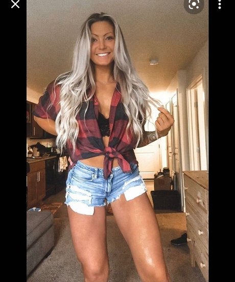 Jordan Elizabeth star free galleries