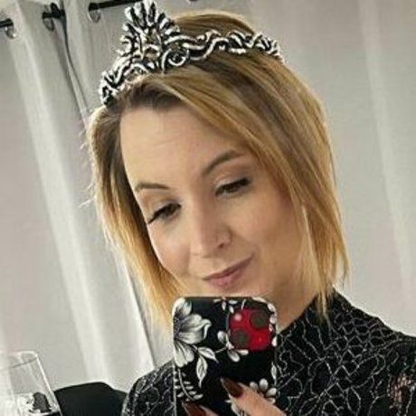 big tits blonde onlyfans hot picture