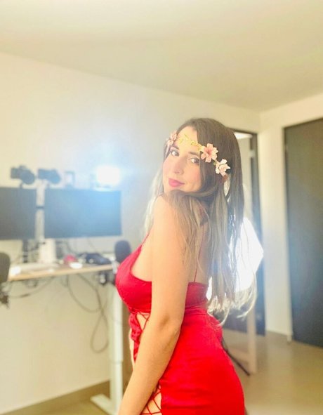 Aareni ASMR nudes actress picture