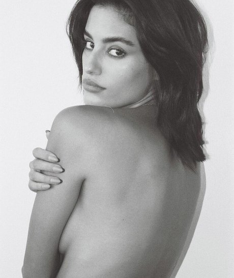 Naomi Eliav sexy actress image