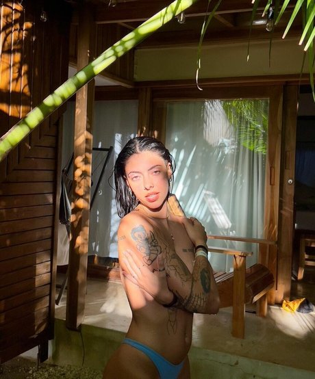 Lupe Cozzolino sex model img