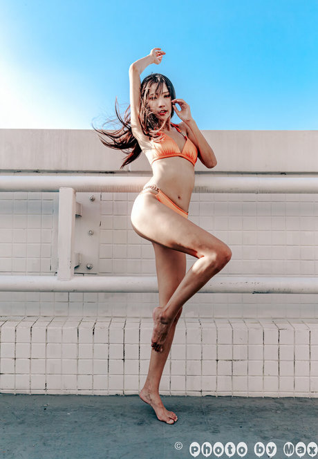 swinger milf onlyfans pornographic images