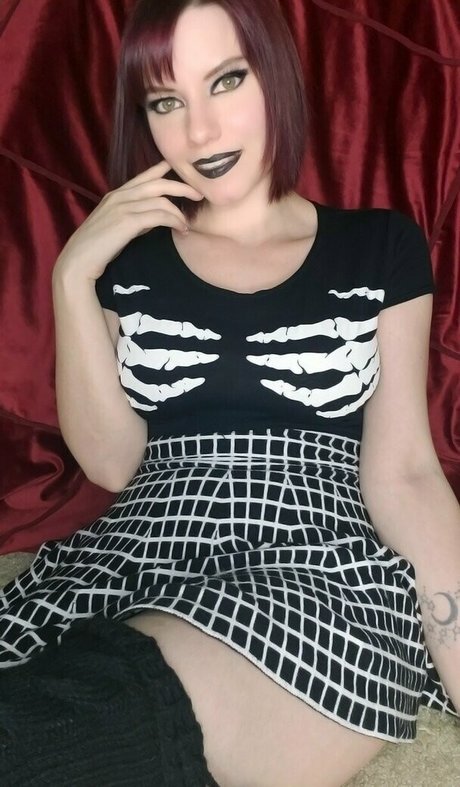 Sinnocent pretty pornstar picture