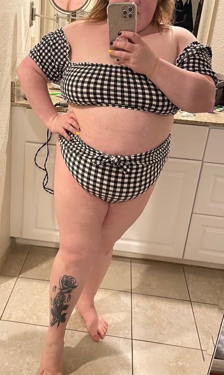 Allyson sexy star picture