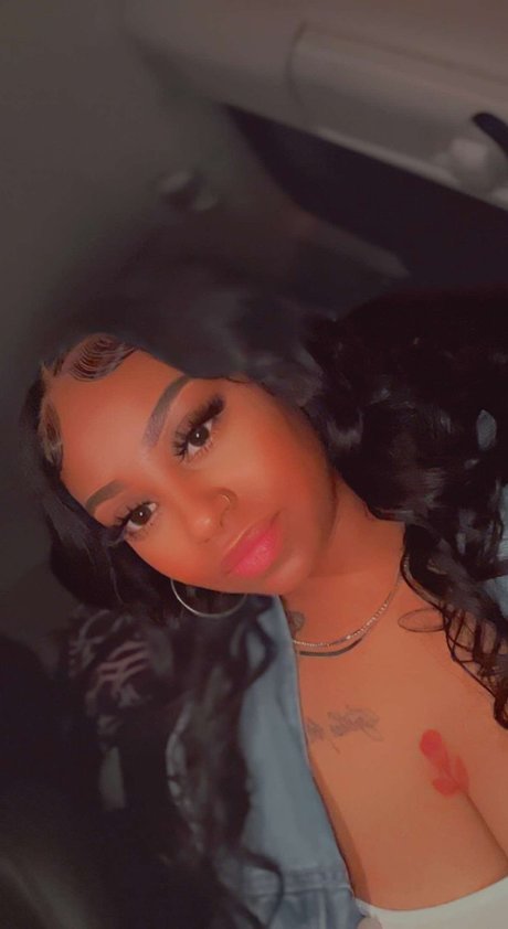 hairy milf onlyfans exclusive picture