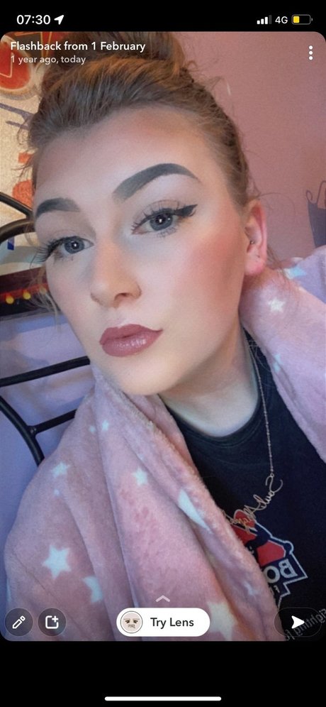 Wynterday hot star pic