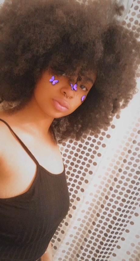 PrettyLightSkinThang nice pornstar images