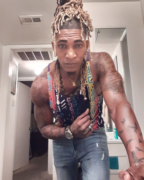 Douglas White pretty model archive