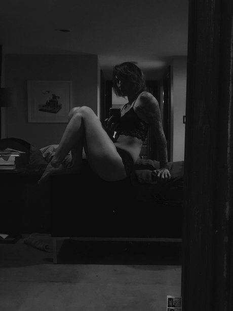 _Proziumlove_ model sex photos