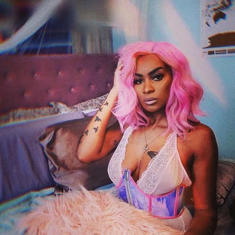 Prototype shay sexy actress gallery