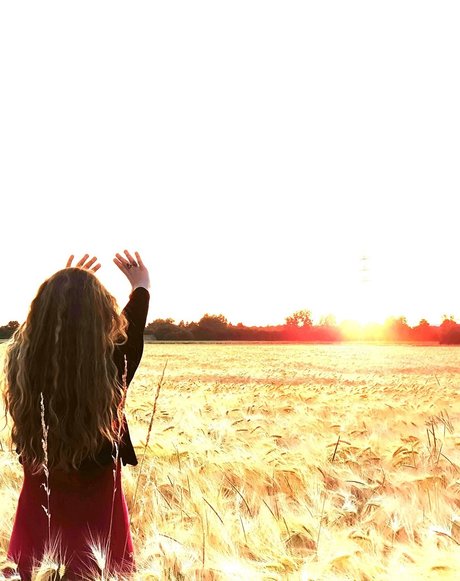 Ciri xxx model image