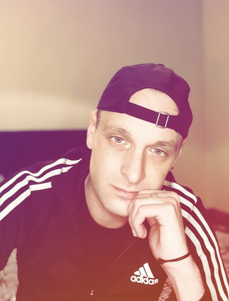 Scottish Boyo naked actress pics