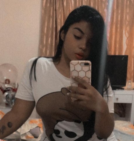 Danie P M_ exclusive actress img