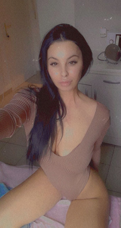 ChristyAv perfect star photo