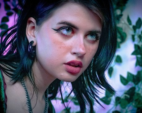 Dax erotic star pictures