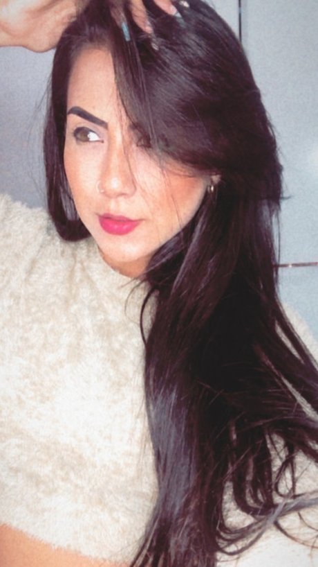 QueenBahia_ hot star pics