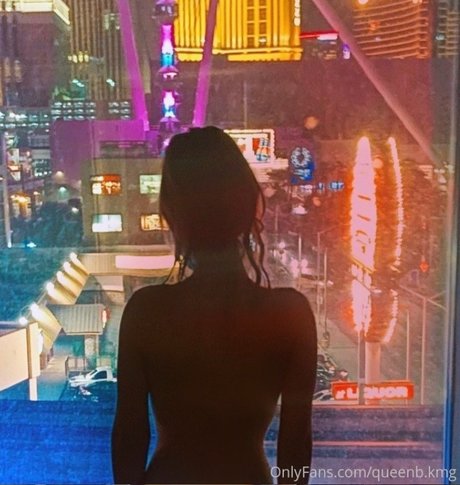 QueenB kmg sex actress galleries