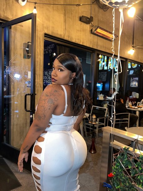 COCOBBY nudes pornstar photos